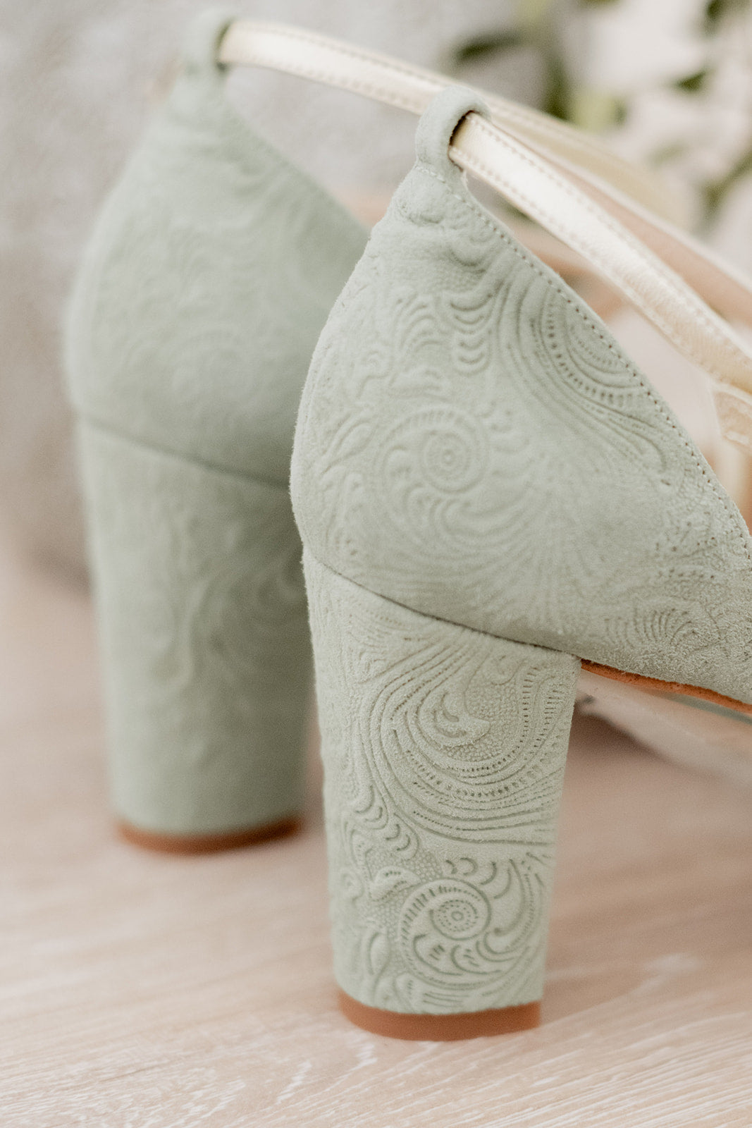 Bilma Eucalipto-sandalias-agosto 23, ante, bilma, eucalipto, liso, sandalia, tacón de 7.5-Loovshoes