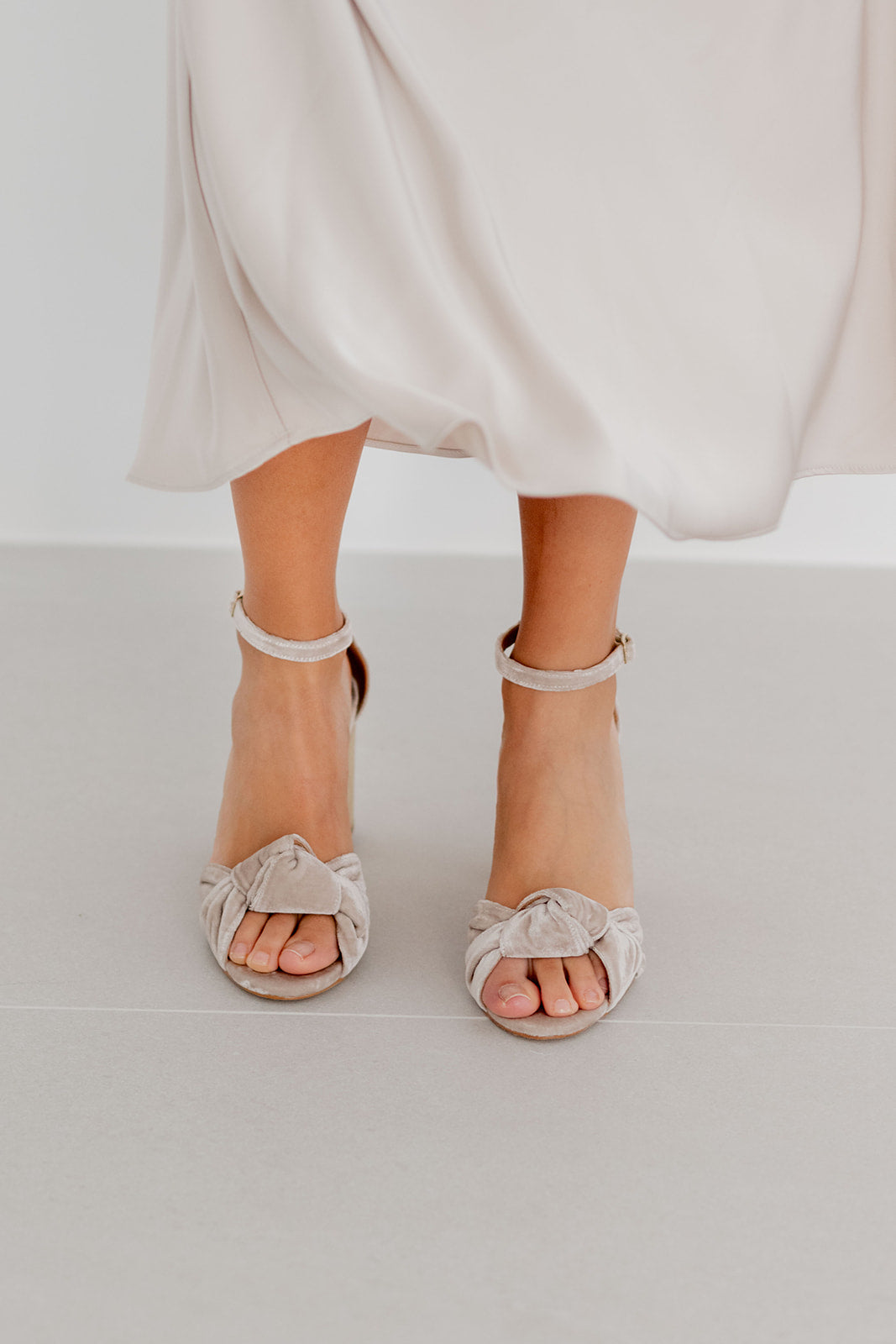 Elsa Velvet Topo-Sandalia-elsa-Loovshoes