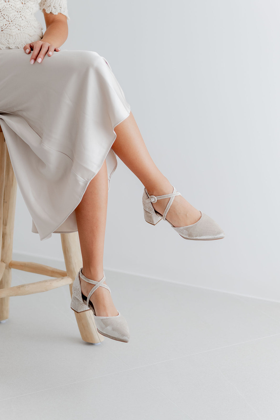 Helene Velvet Topo – Loovshoes - Main Image