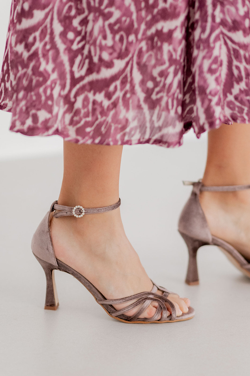 María Bison-Sandalia-María-Loovshoes