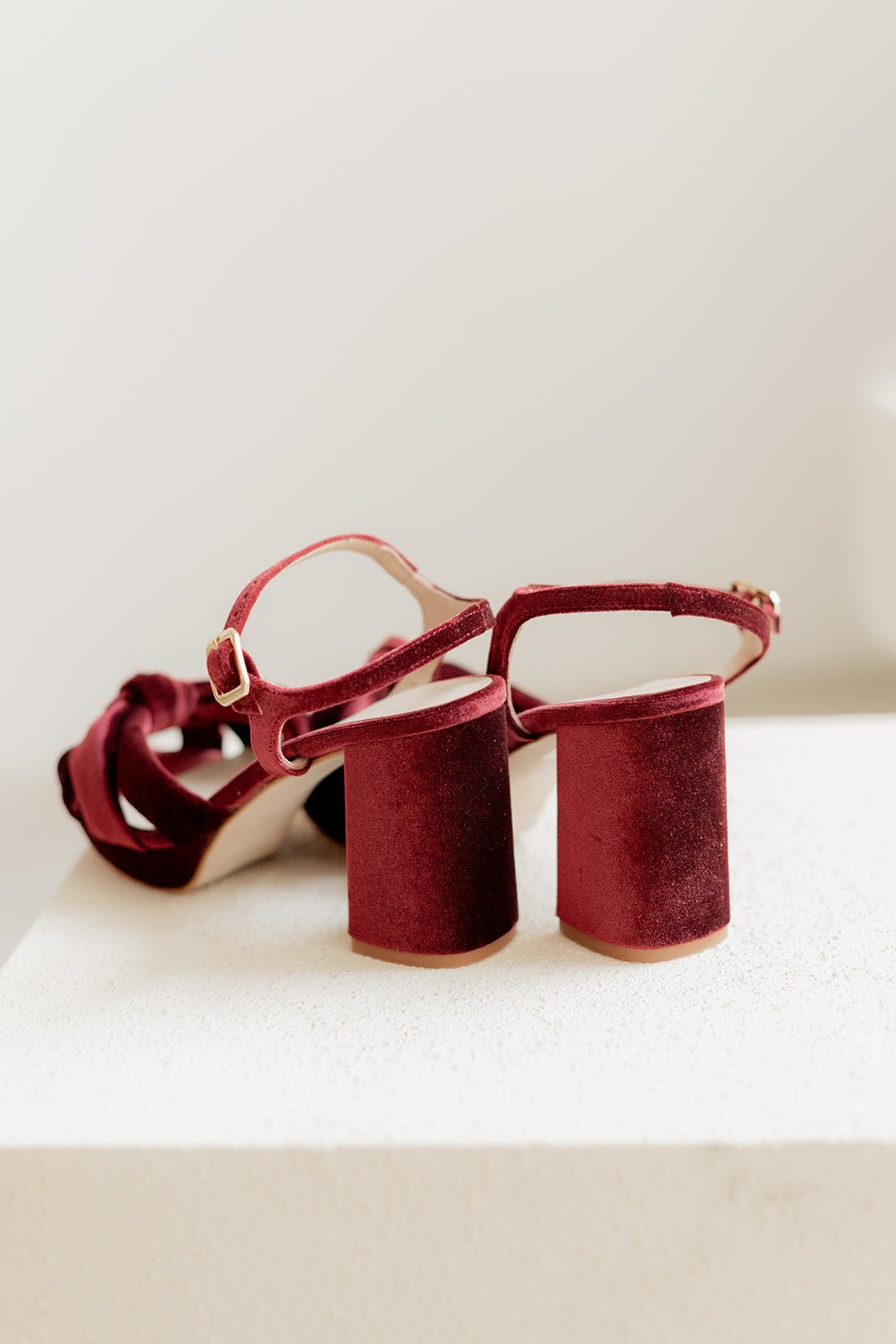 Isabel Velvet Granate-Sandalia-Isabel-Loovshoes