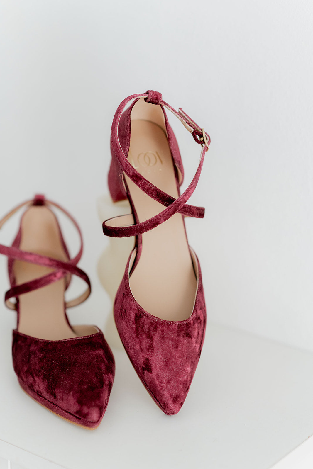 Helene Velvet Granate-Salón-helene-Loovshoes