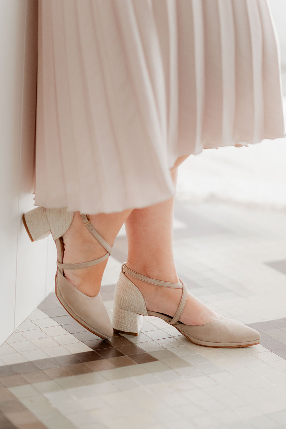 Helene Sahara-Salón-helene-Loovshoes