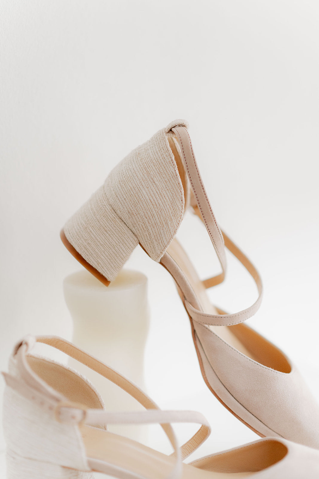 Helene Sahara-Salón-helene-Loovshoes