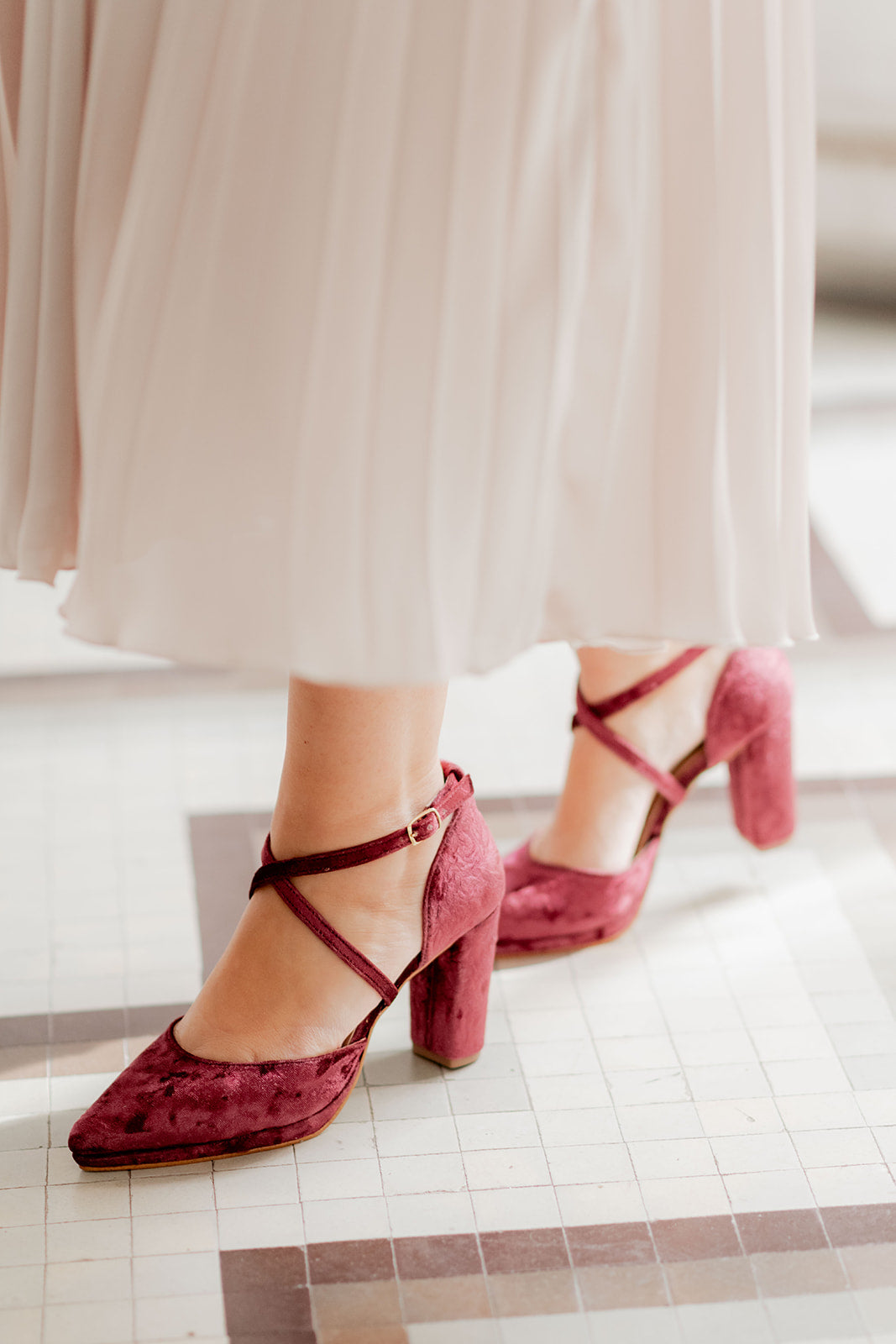 Helene Velvet Granate-Salón-helene-Loovshoes