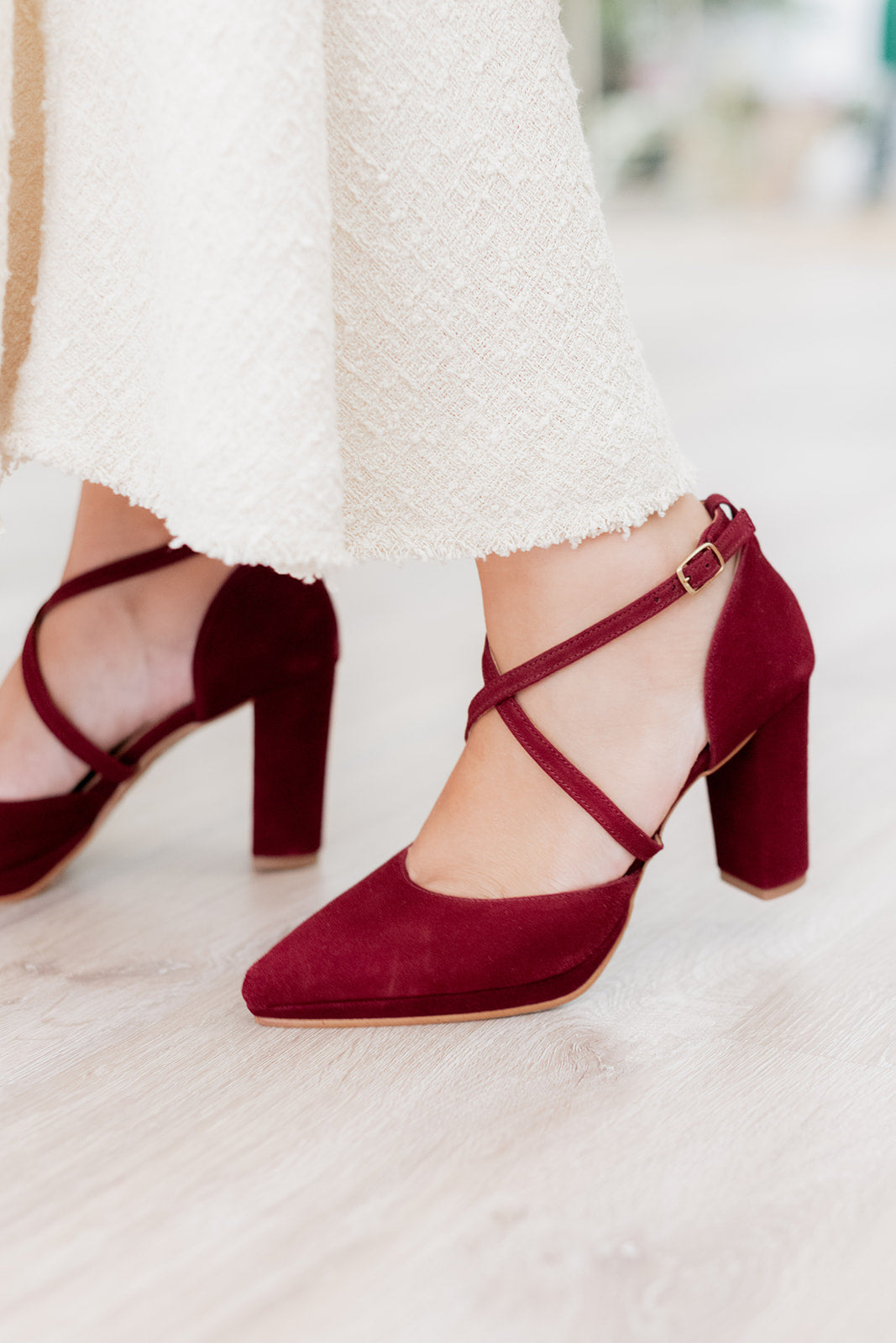 Helene Granate Cruzado-tipo salón-agosto 23, helene, liso, salón, tacon de 8, terciopelo granate, zapatos de color granate-Loovshoes