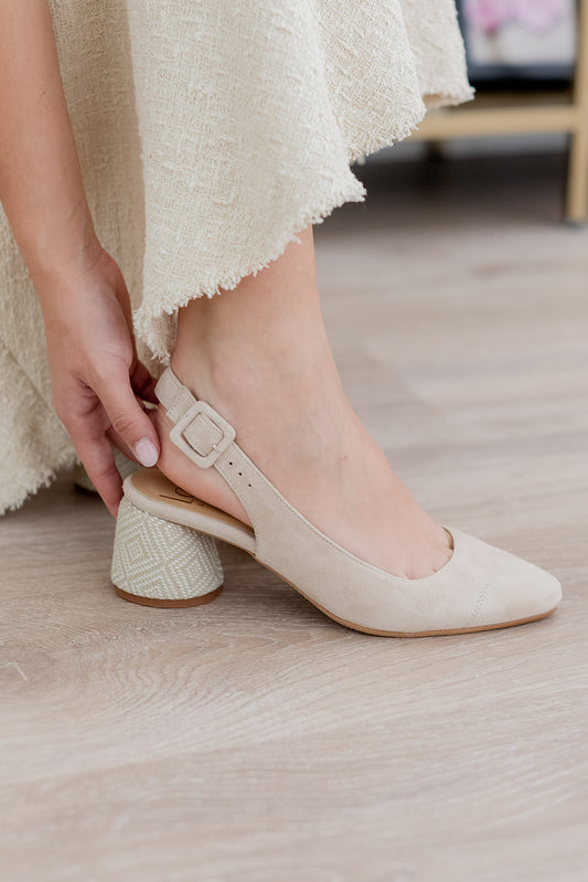 Ania Beige-tipo salón-ania, ante, liso, salón, tacon de 4, zapatos de color beige-Loovshoes