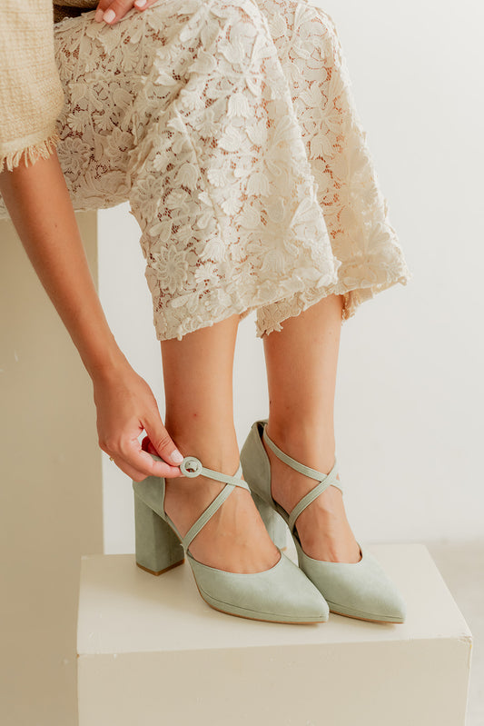 Adela Eucalipto-Salón-Adela-Loovshoes