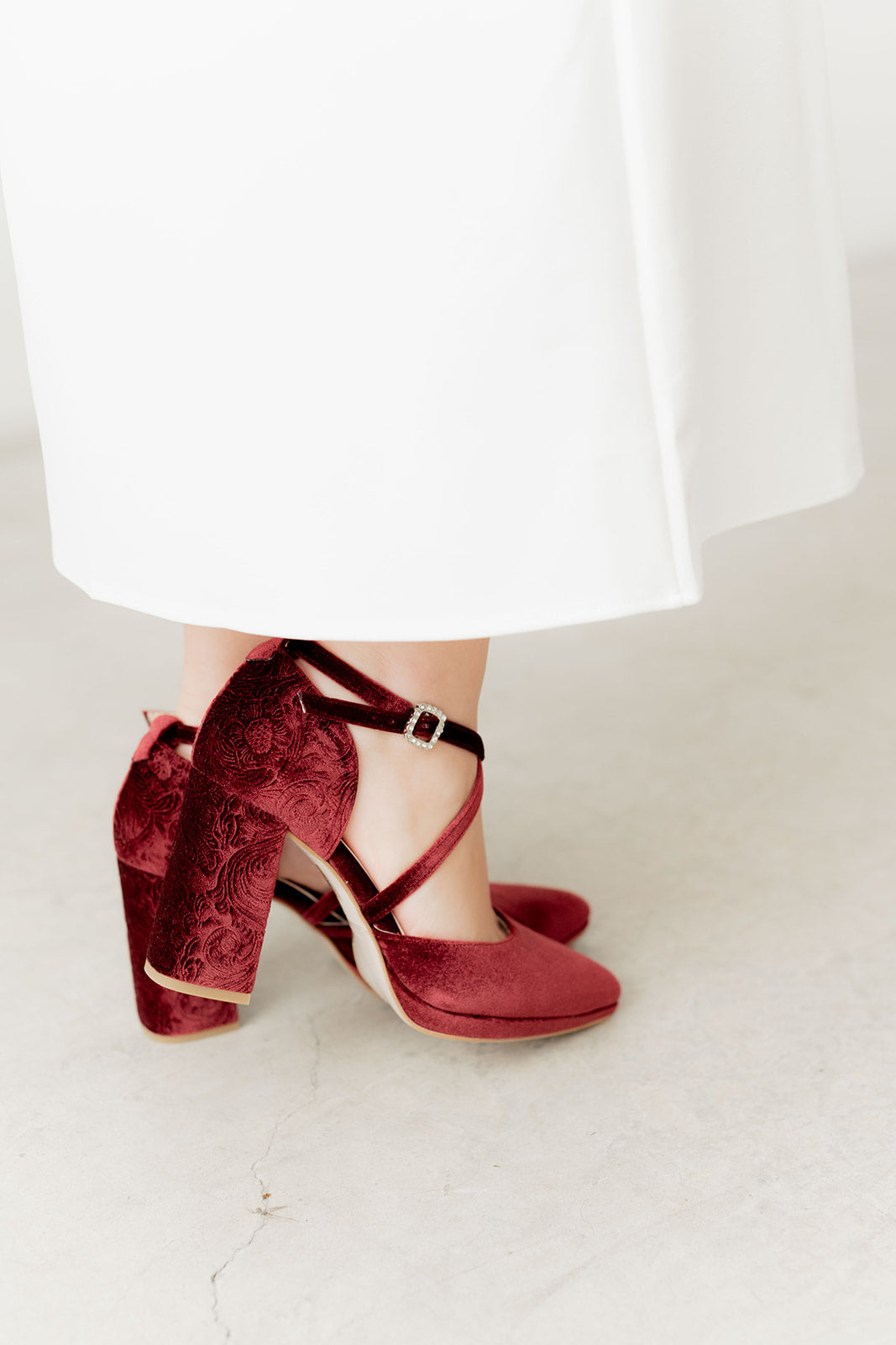Adela Velvet Granate-Salón-Adela-Loovshoes