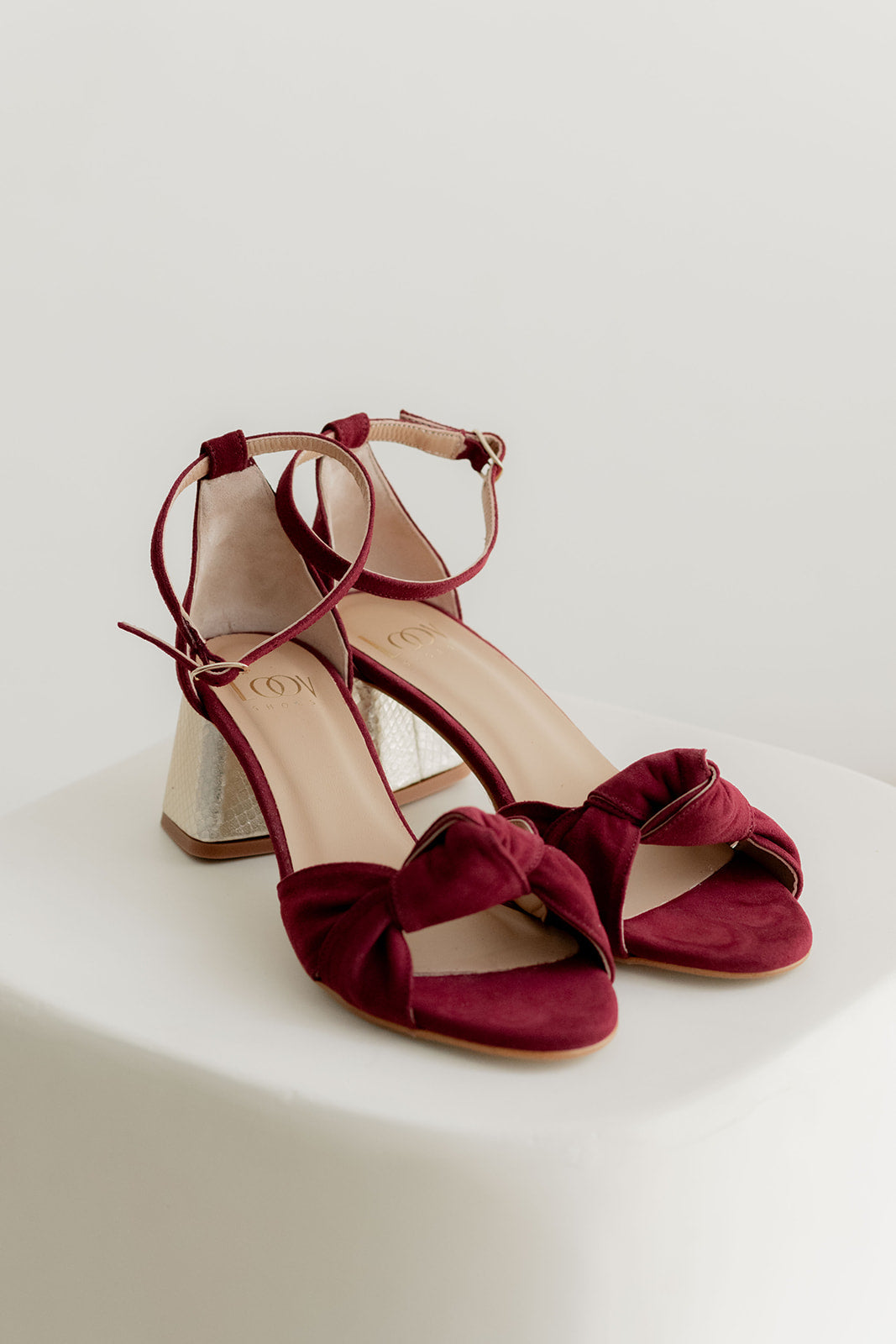 Elsa Granate Oro-Sandalia-elsa-Loovshoes