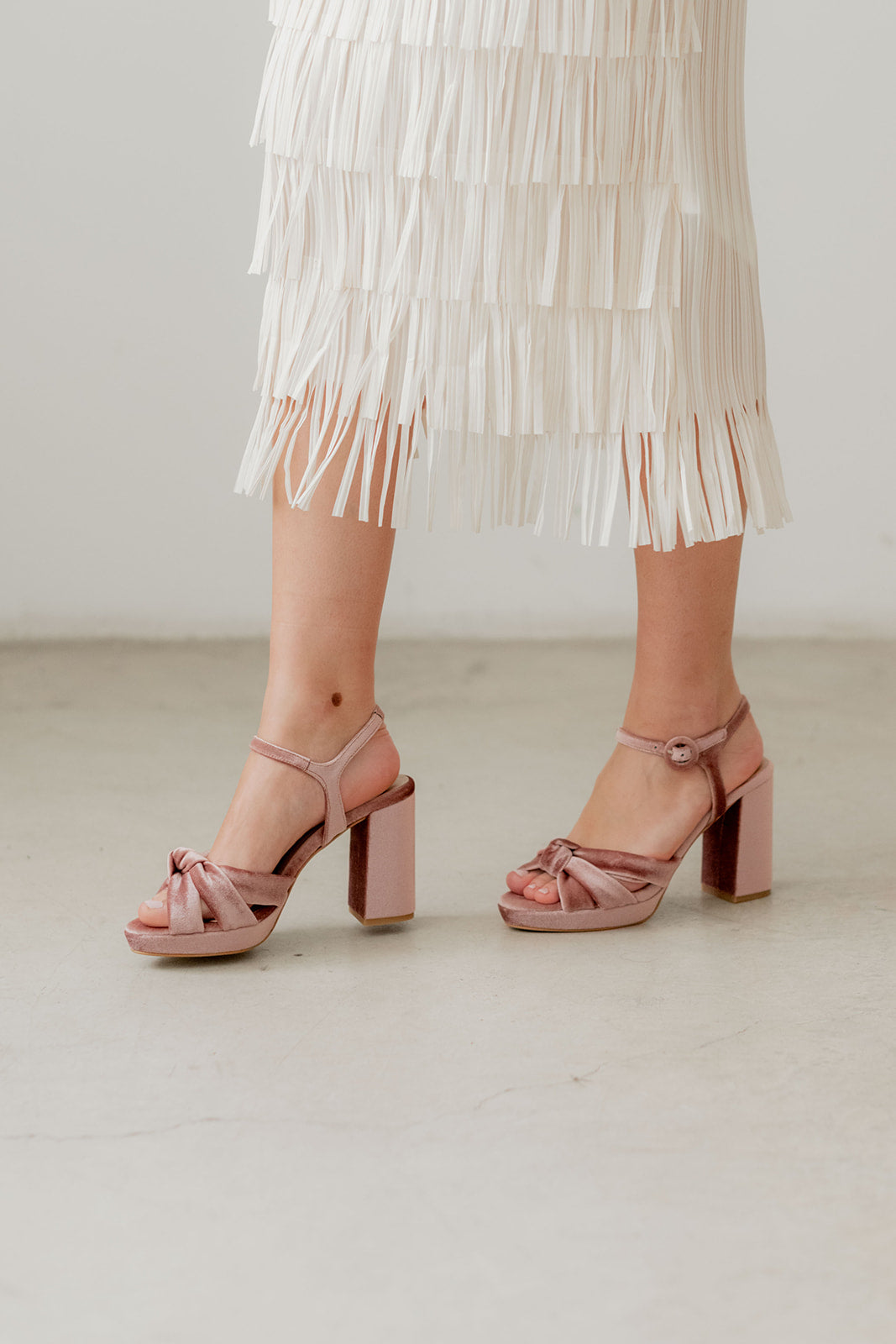 Isabel Velvet Rosa-Sandalia-Isabel-Loovshoes