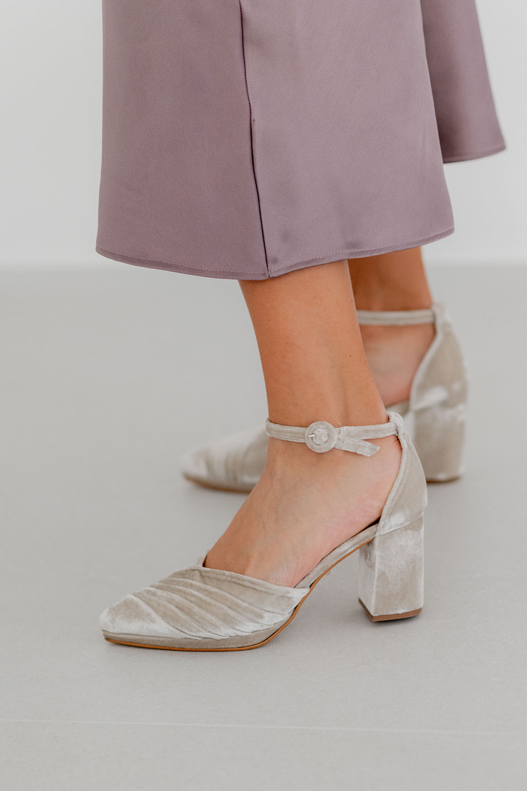 Rebeca Velvet Topo-Salón-Loovshoes