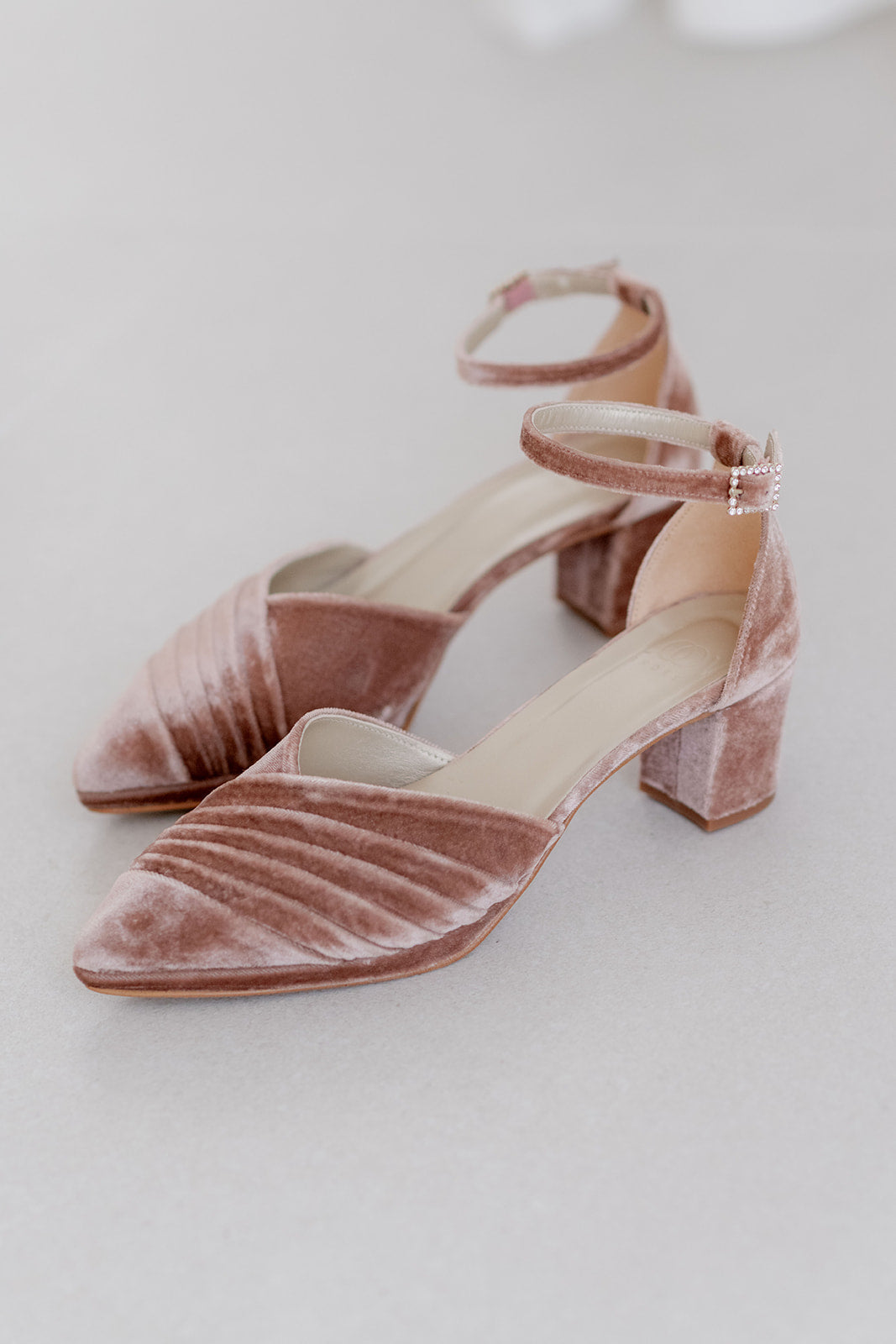 Rebeca Velvet Arcilla-Salón-Loovshoes