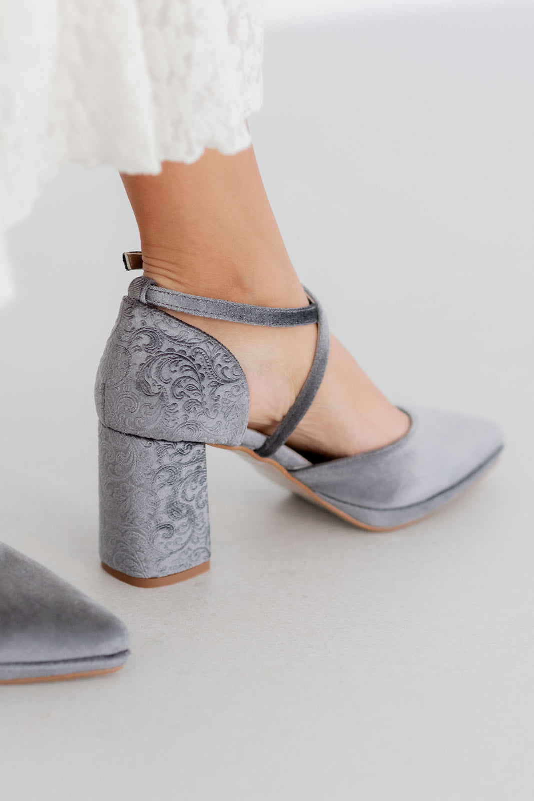 Helene Velvet Gris-Loovshoes