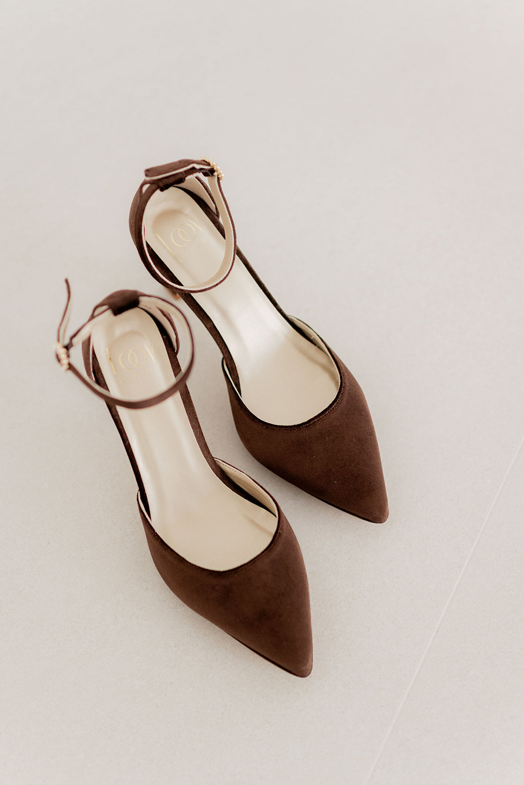 Helene Chocolate-Salón-helene-Loovshoes