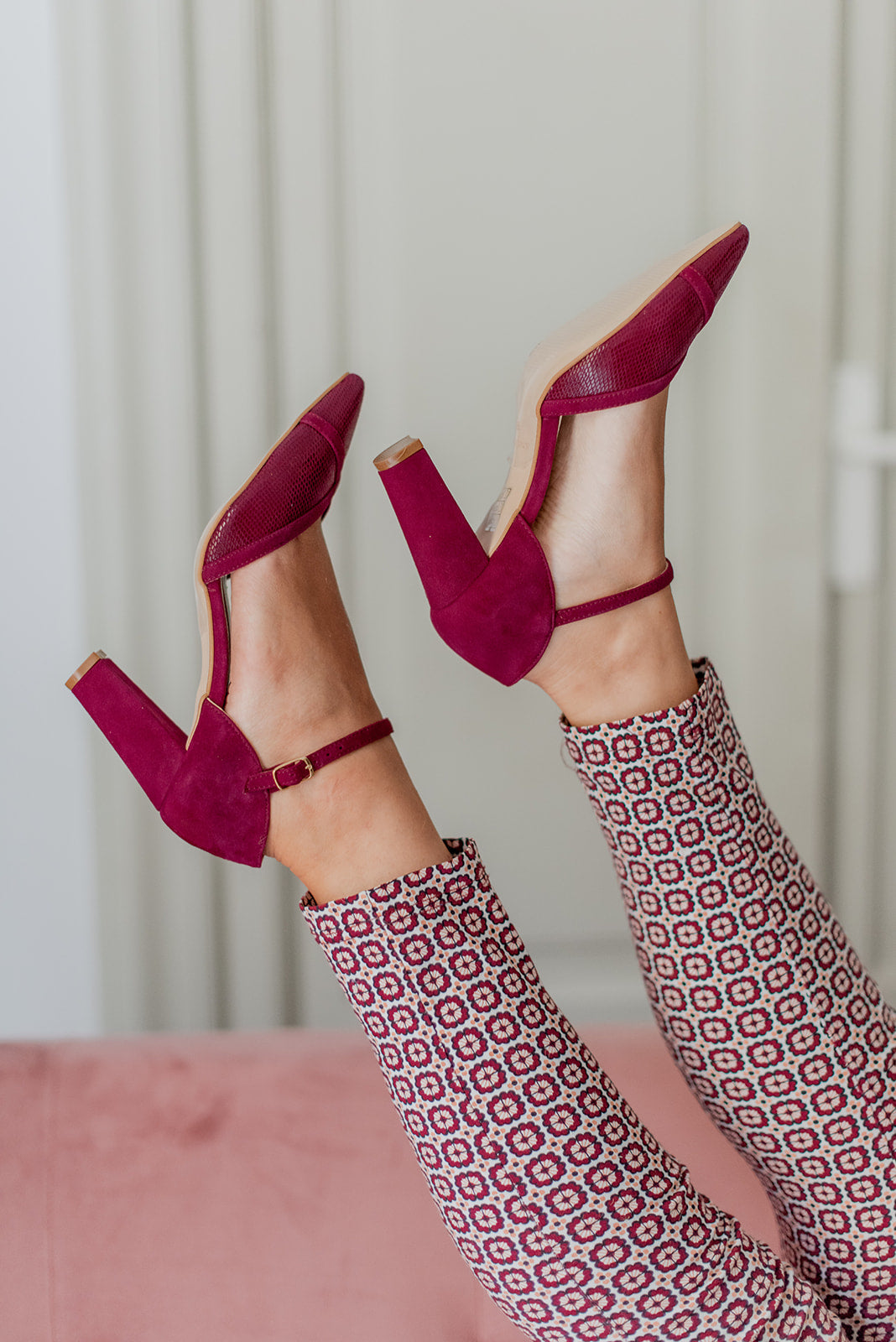 Petra Vino-tipo salón-ante, novia, petra, salón, tacón de 7.5, zapatos color vino-Loovshoes