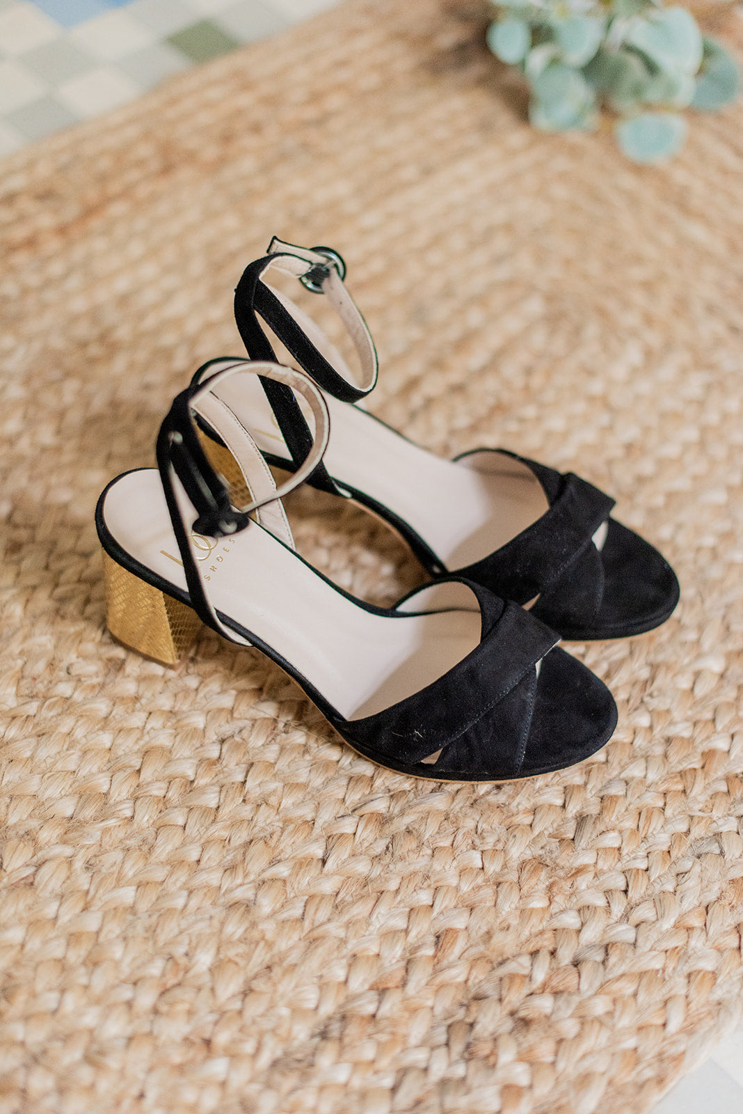 Cloe Negro-sandalias-cloe, liso, sandalia, tacón de 6.5, zapatos de color negro-Loovshoes