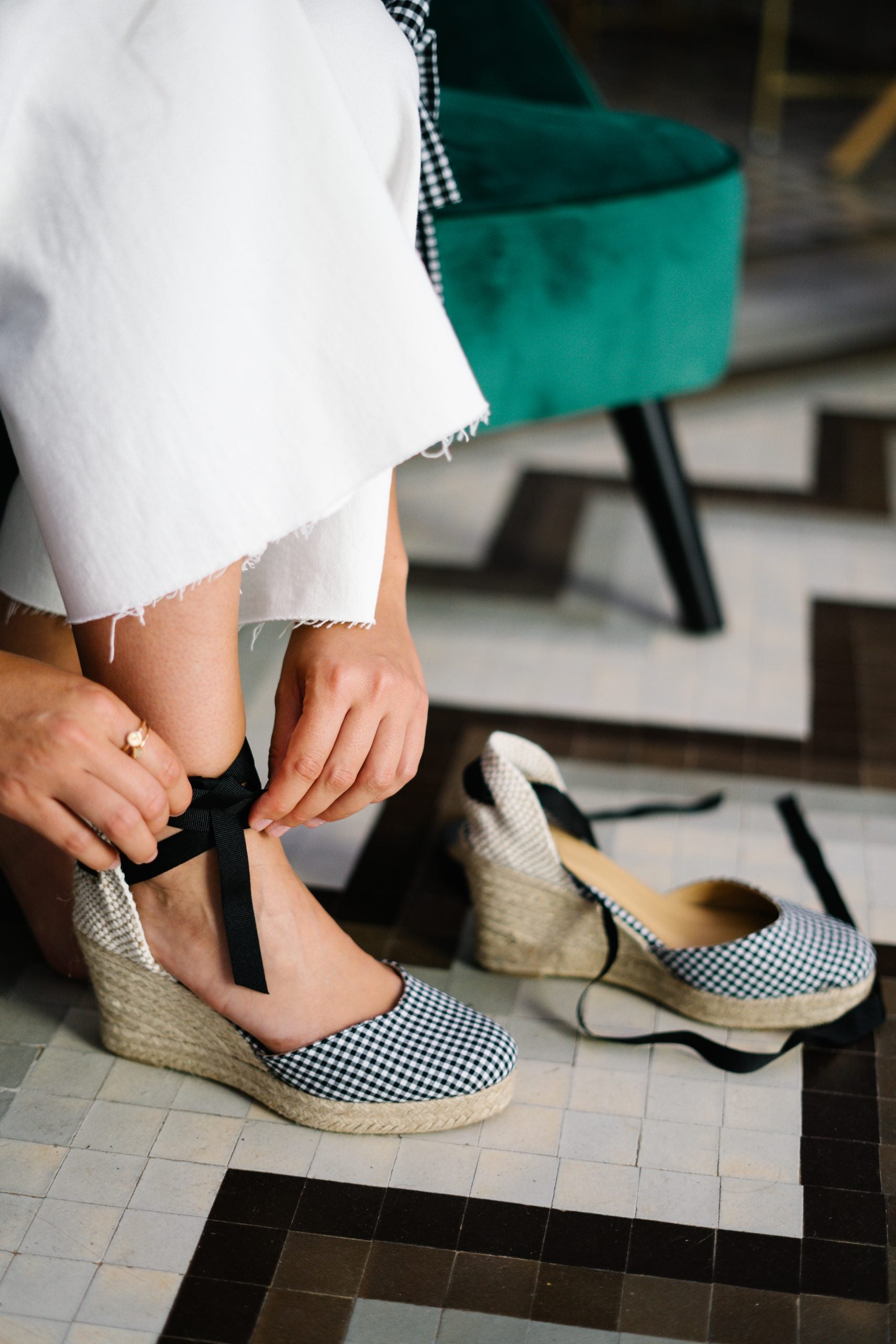 Cuña Cristina Vichy-cuñas de esparto-cuña, esparto, vichy, zapatos de color negro-Loovshoes