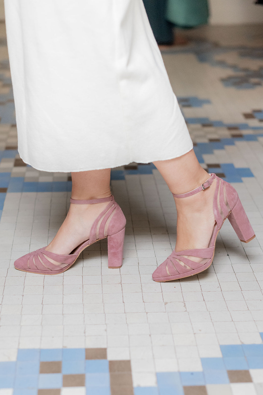 Amelia Rosado-tipo salón-amelia, ante, rosa, salon, tacon de 9, zapatos de color rosa-Loovshoes
