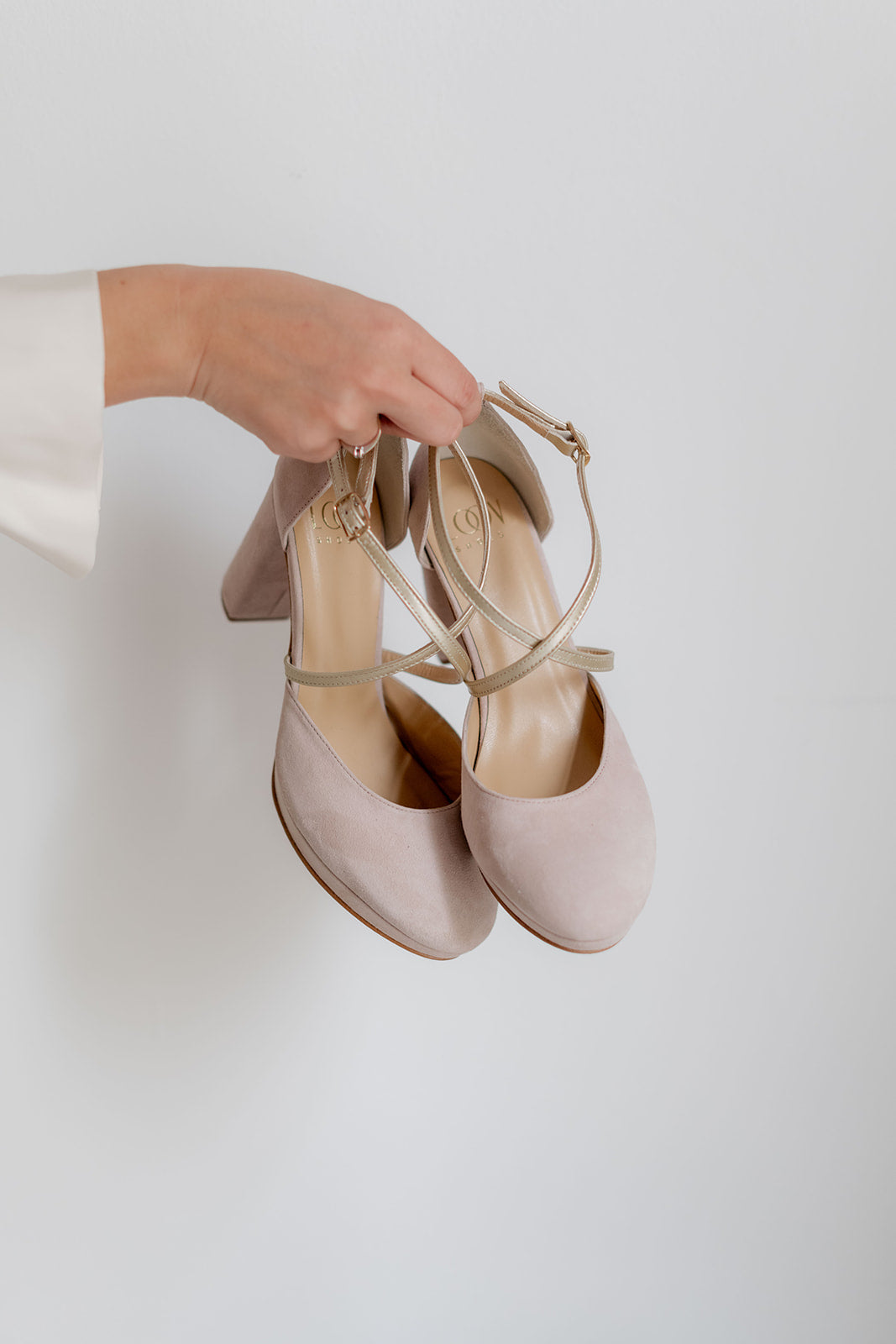 Amanda Rosa Nude-tipo salón-amanda, ante, rosa, salon, tacon de 8, zapatos de color rosa nude-Loovshoes