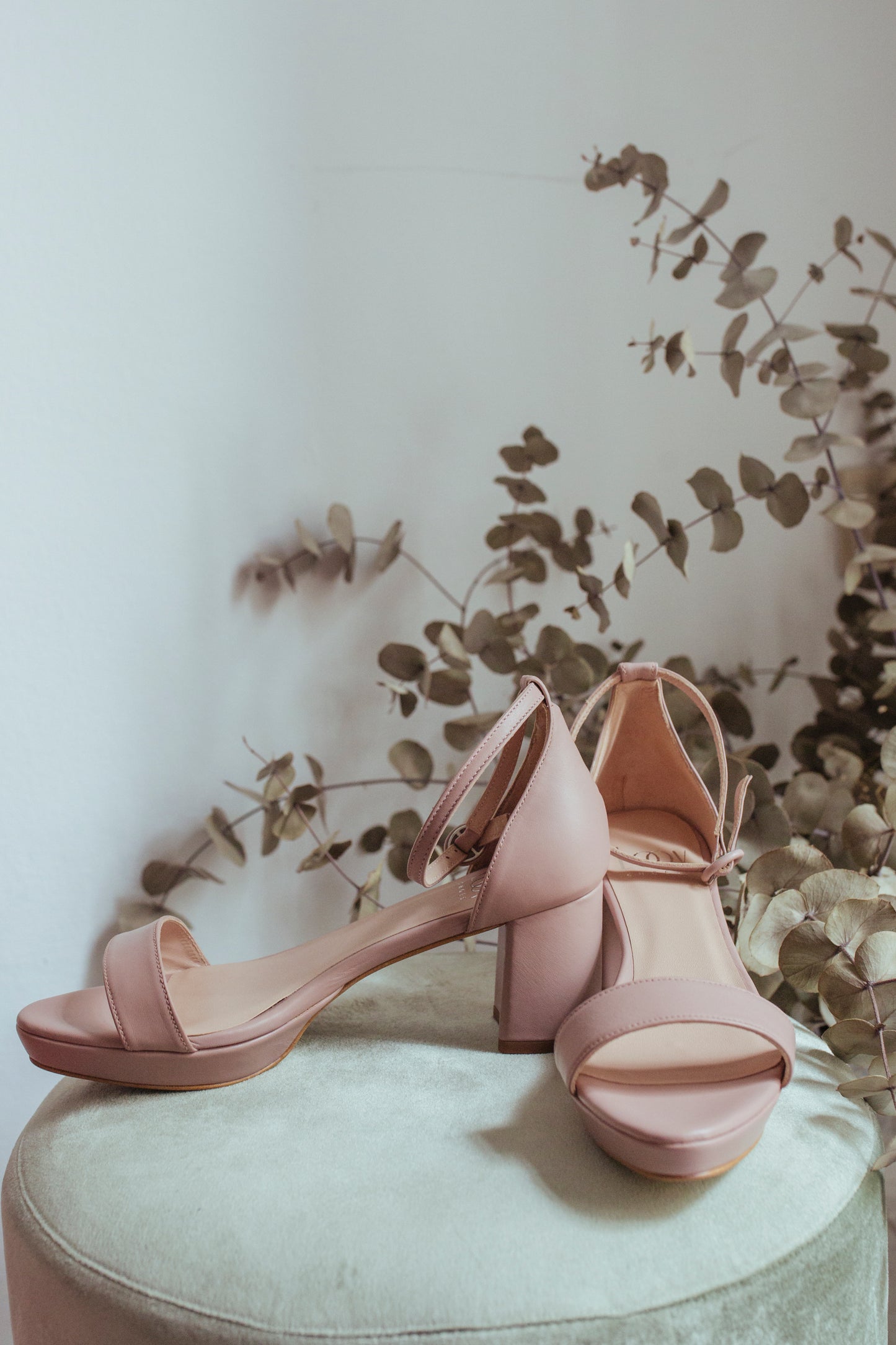 Alma Piel Rosa Nude de 5 cm-tipo salón-alma, liso, sandalia, tacon de 5, zapatos de color rosa nude-Loovshoes