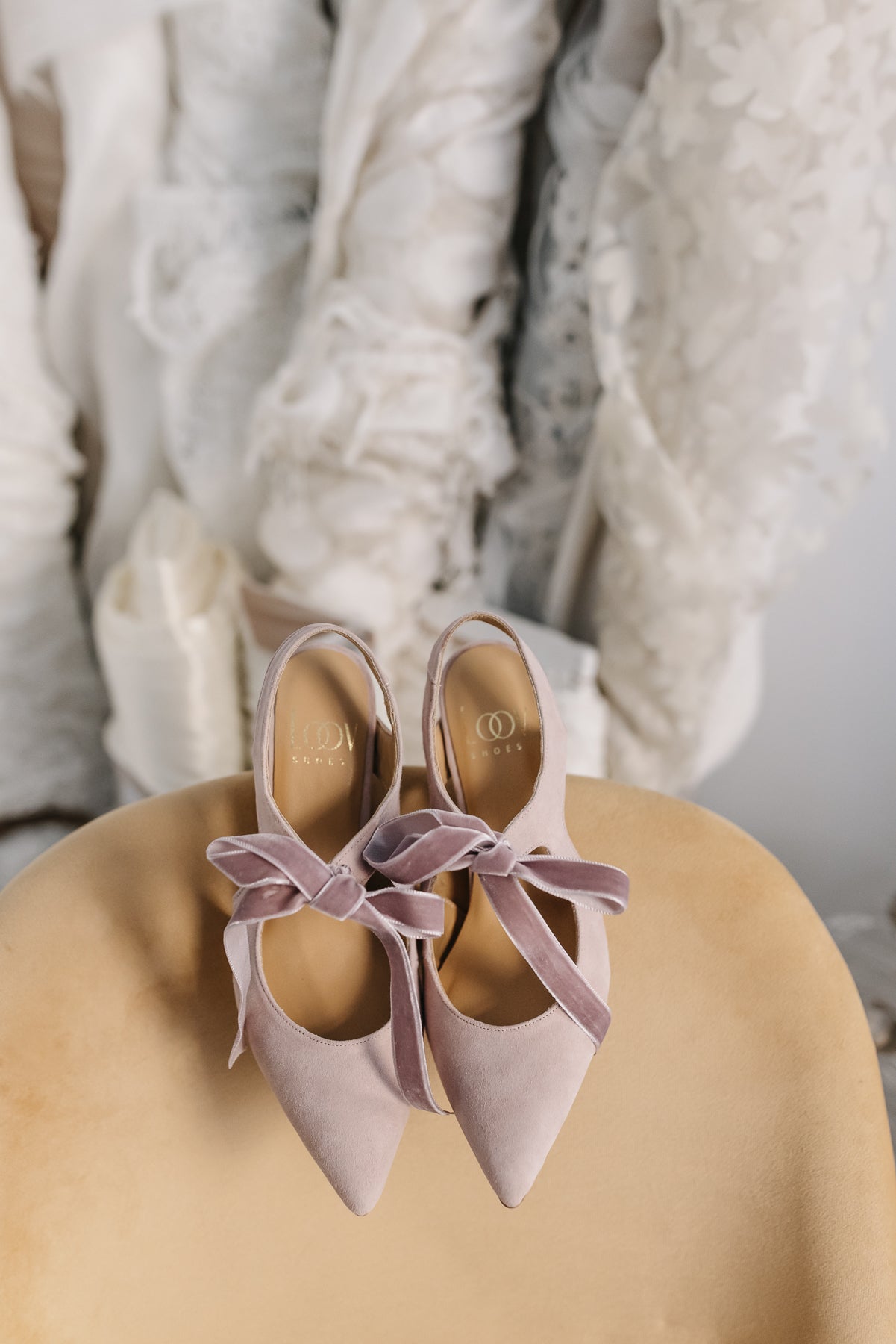 Zoe Rosa Nude-tipo salón-ante, liso, novia, salón, tacón de 7.5, terciopelo, zapatos de color rosa nude, zoe-Loovshoes